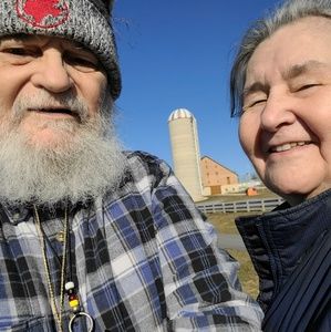 Meet your Posher, Larry